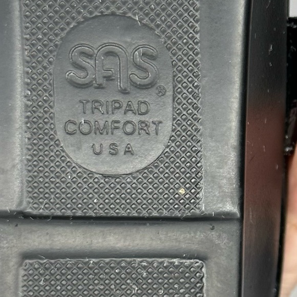 NW/OT SAS Tripad Comfort Strippy Black Patent Sandal Size 9.5 Slim - Picture 16 of 16